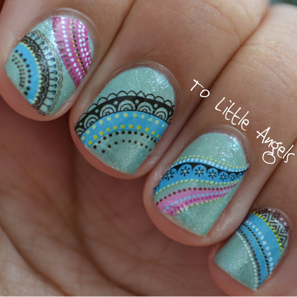 Colorful Swirl Dolly - Nail Art Decal H21